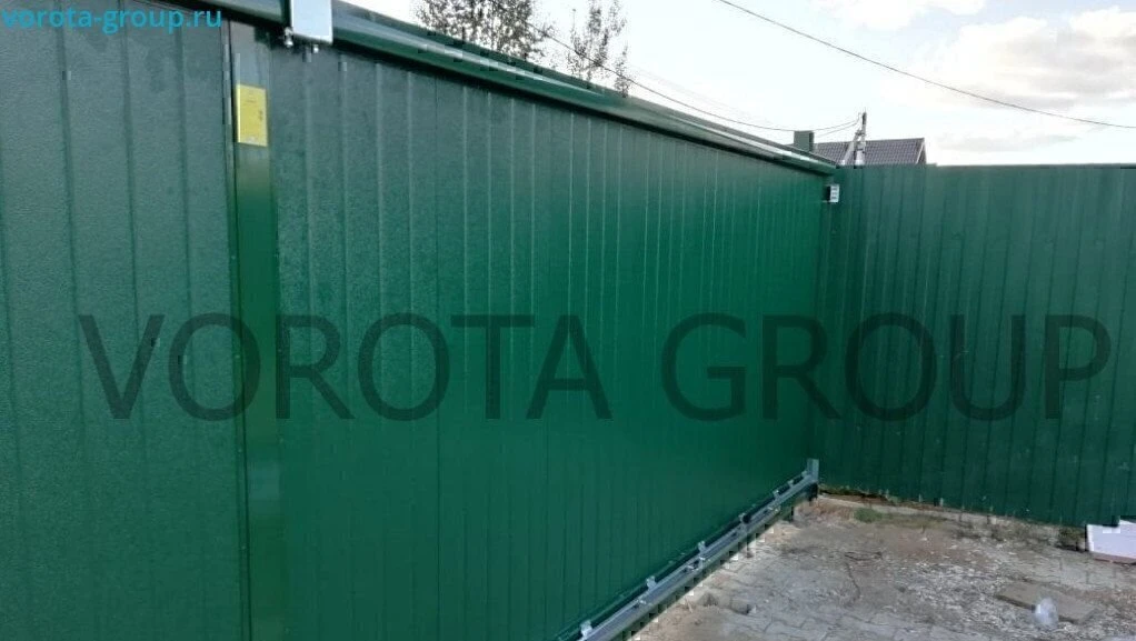 Откатные ворота сэндвич панель